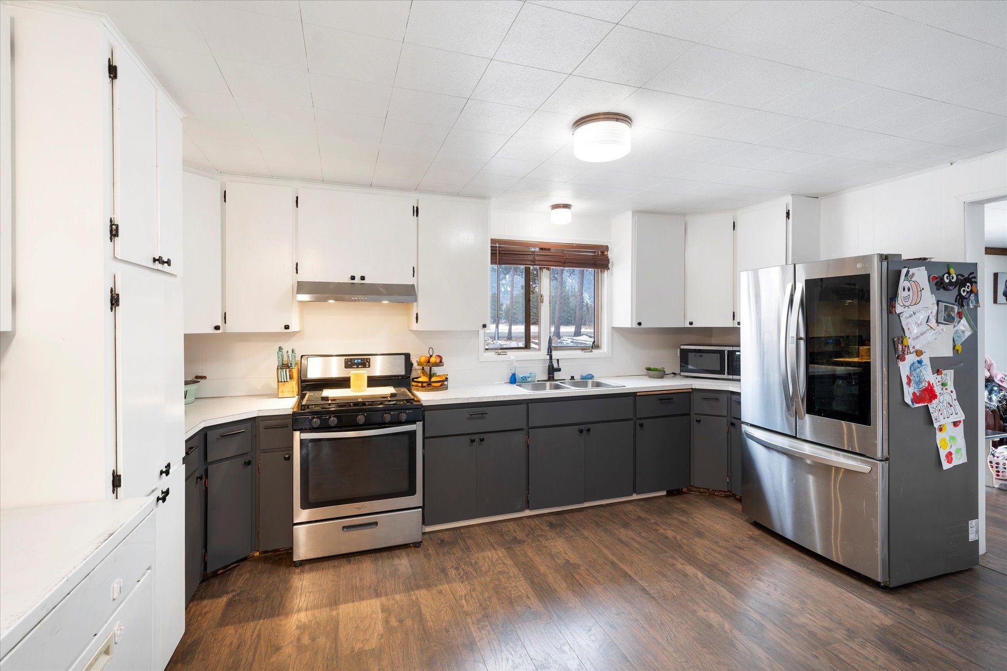 1985 Mt Highway 206, Columbia Falls, Montana, 59912, United States, 3 Bedrooms Bedrooms, ,1 BathroomBathrooms,Residential,For Sale,1985 Mt Highway 206,1672073