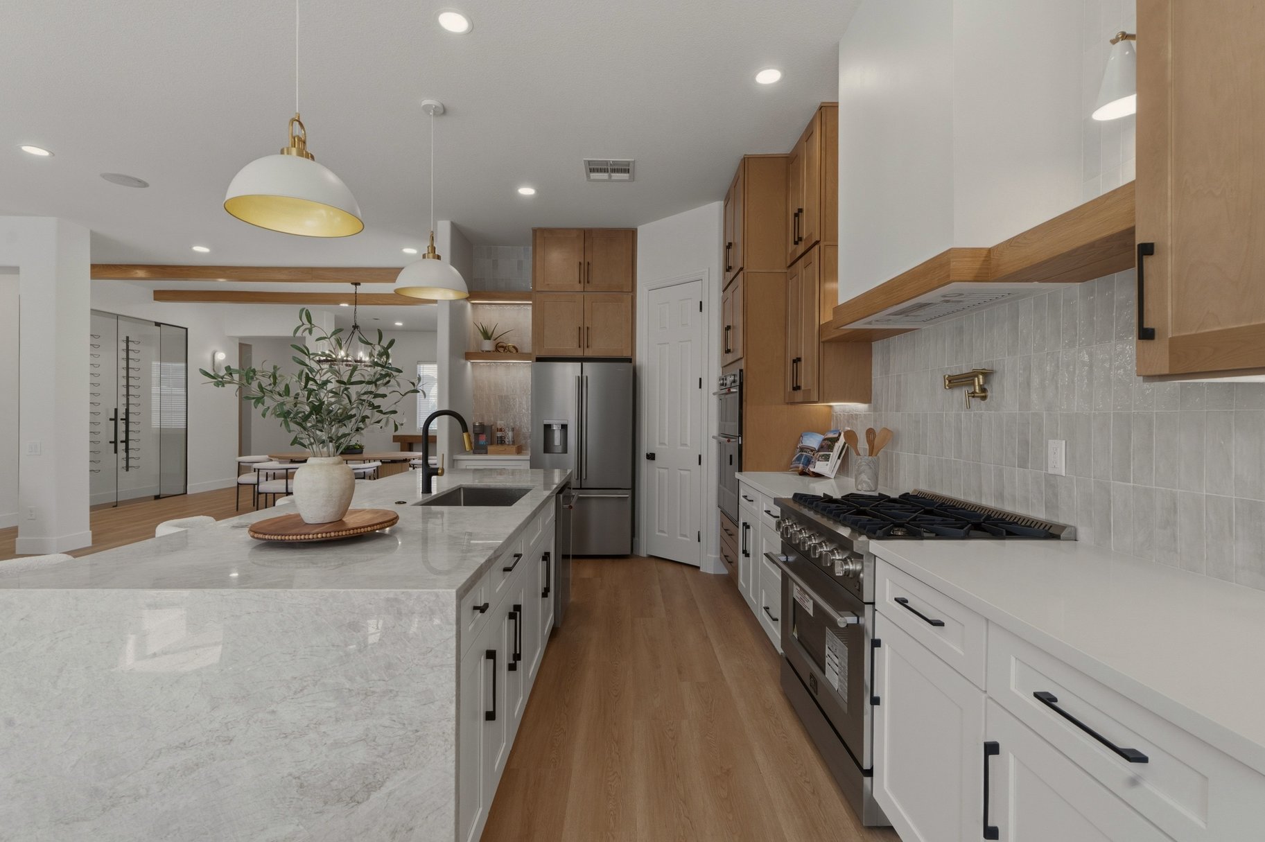  Fully Reimagined Single Story with Pool and Spa in Summerlin West - 物件實景