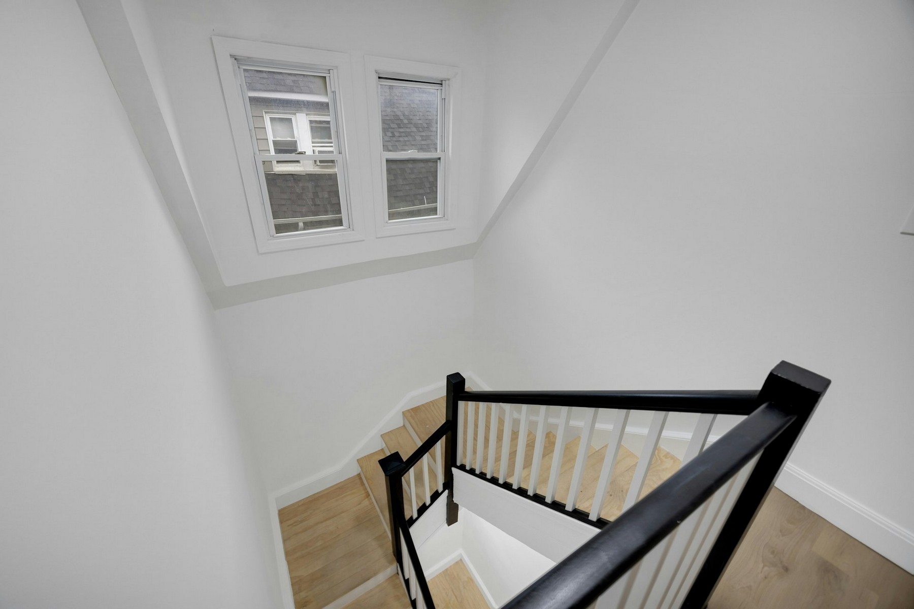  58-60 Ingraham Place, Newark, NJ 07108 - 物件實景