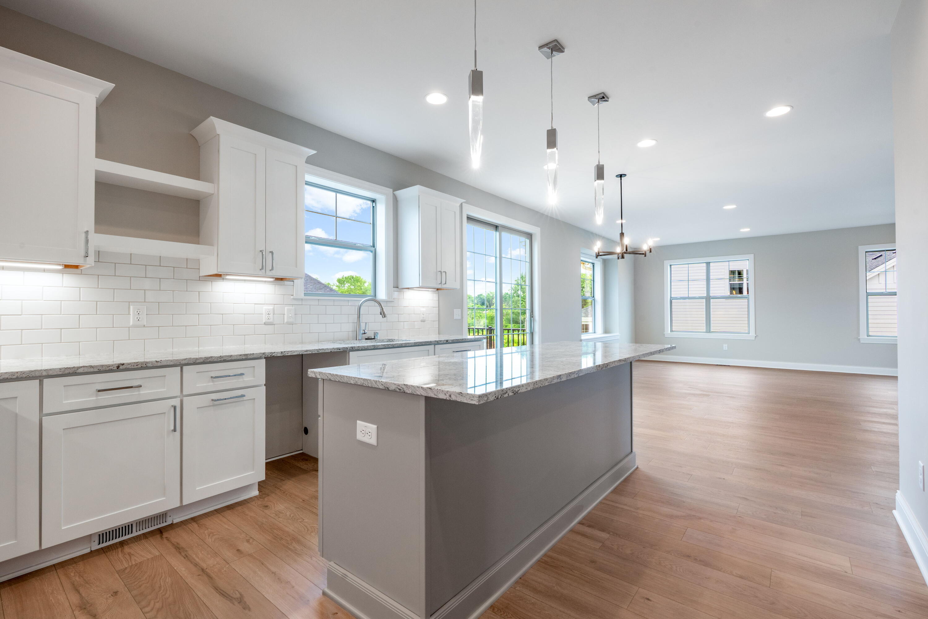 Menomonee Falls, Wisconsin, 53051, United States, 5 Bedrooms Bedrooms, ,4 BathroomsBathrooms,Residential,For Sale,1940201
