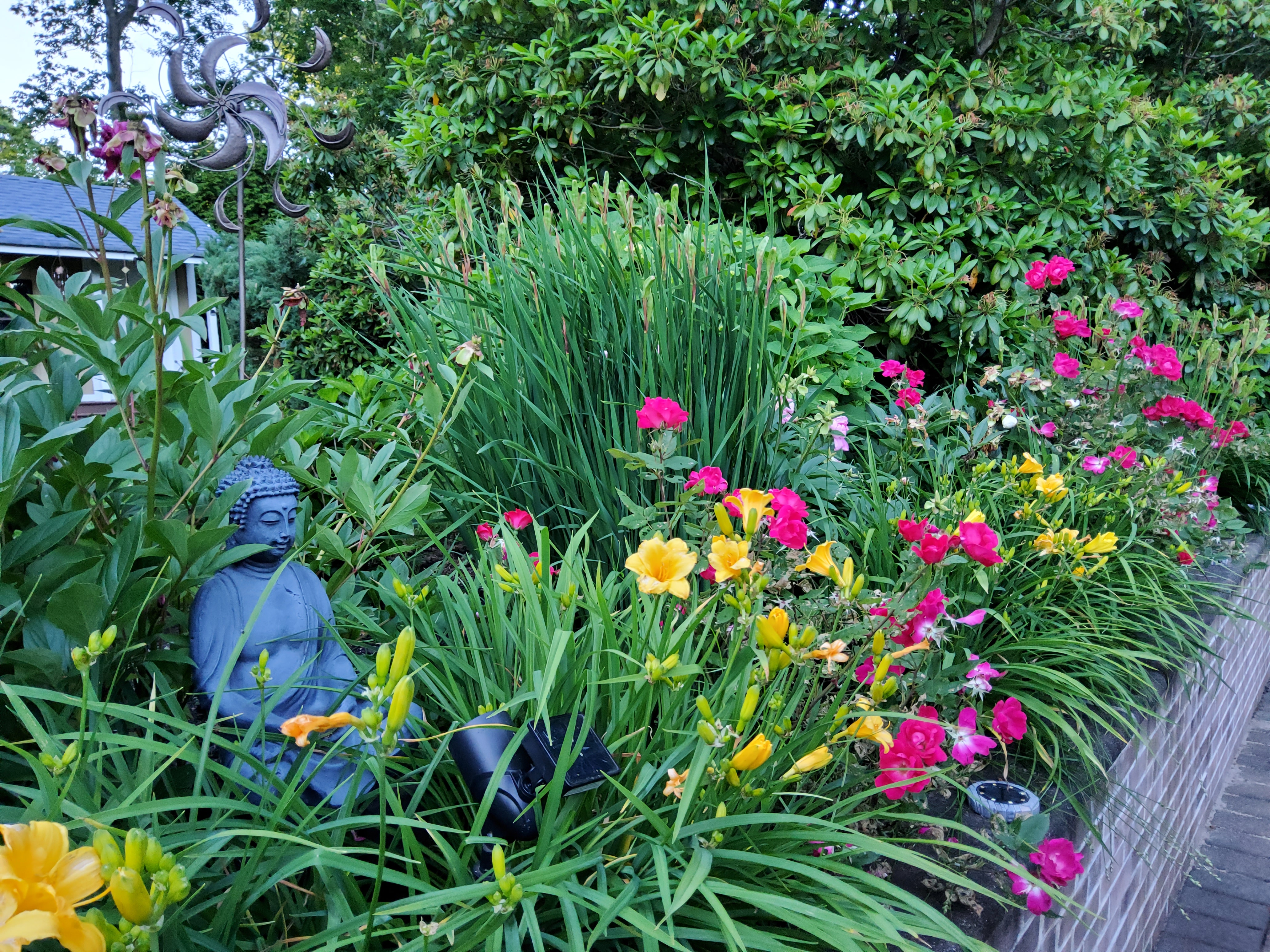 Shoreham, New York, 11786, United States, 5 Bedrooms Bedrooms, ,3 BathroomsBathrooms,Residential,For Sale,1990330