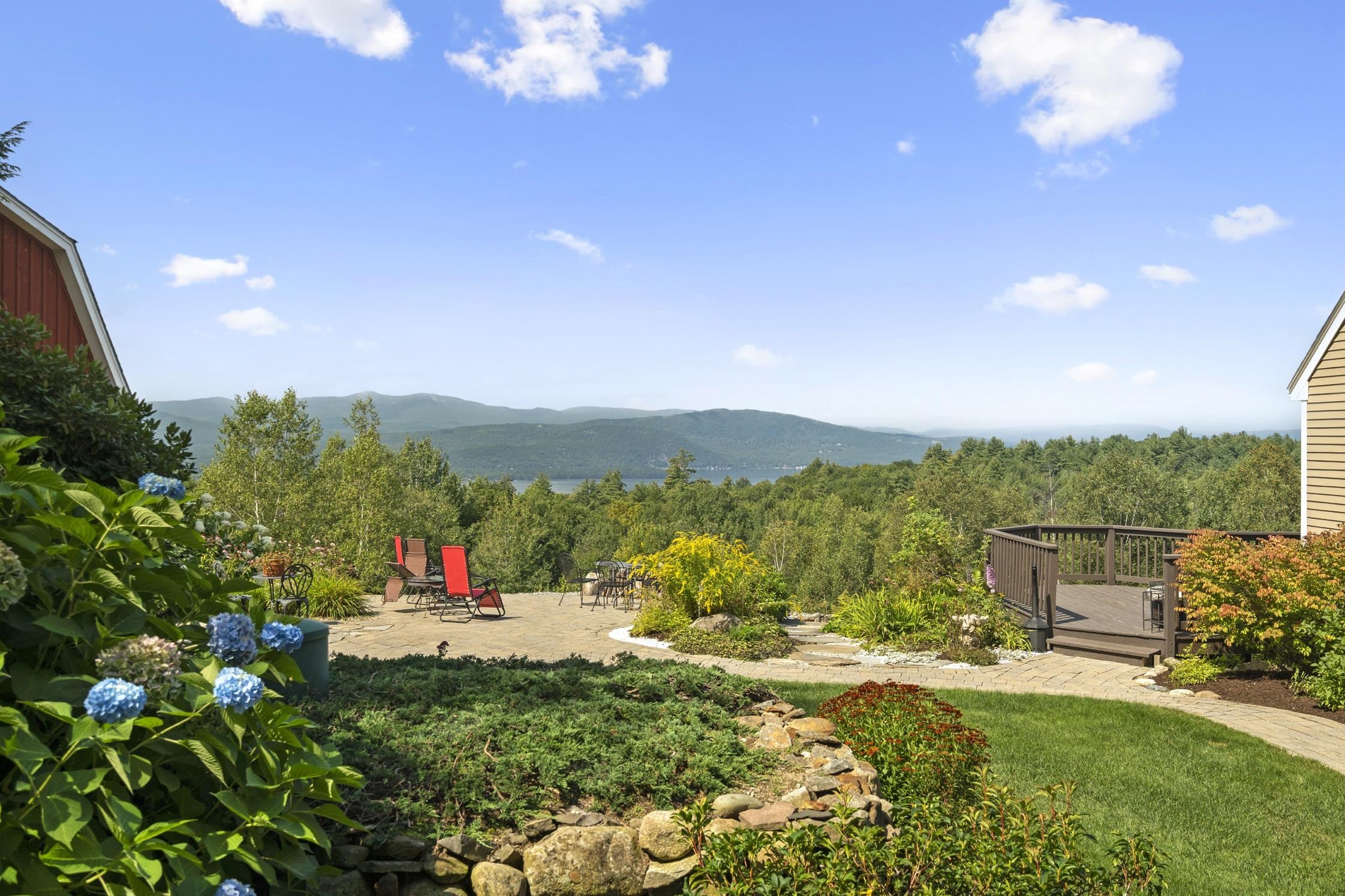 Bristol, New Hampshire, 03222, United States, 8 Bedrooms Bedrooms, ,5 BathroomsBathrooms,Residential,For Sale,1883549