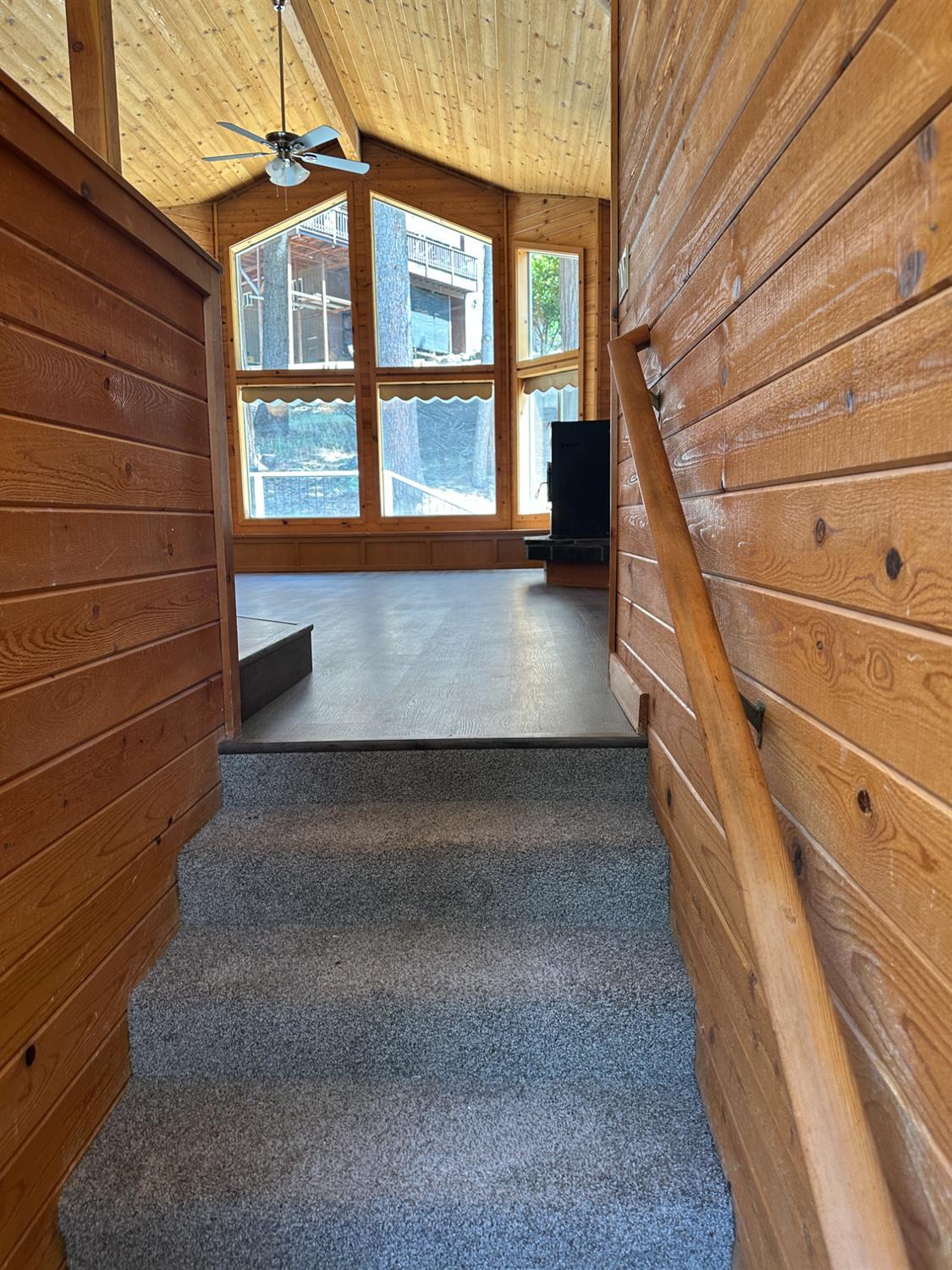 Pollock Pines, California, 95726, United States, 3 Bedrooms Bedrooms, ,3 BathroomsBathrooms,Residential,For Sale,1976360