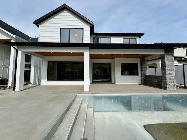 KELOWNA, British Columbia, V1W 0C4, CA, 5 Bedrooms Bedrooms, ,4 BathroomsBathrooms,Residential,For Sale,1960562