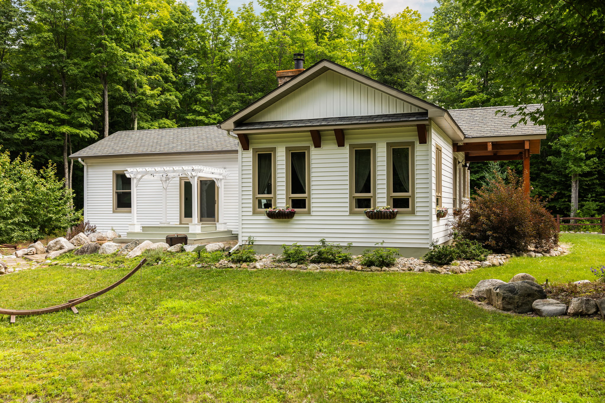Mancelona, Michigan, 49659, United States, 3 Bedrooms Bedrooms, ,2 BathroomsBathrooms,Residential,For Sale,1918850