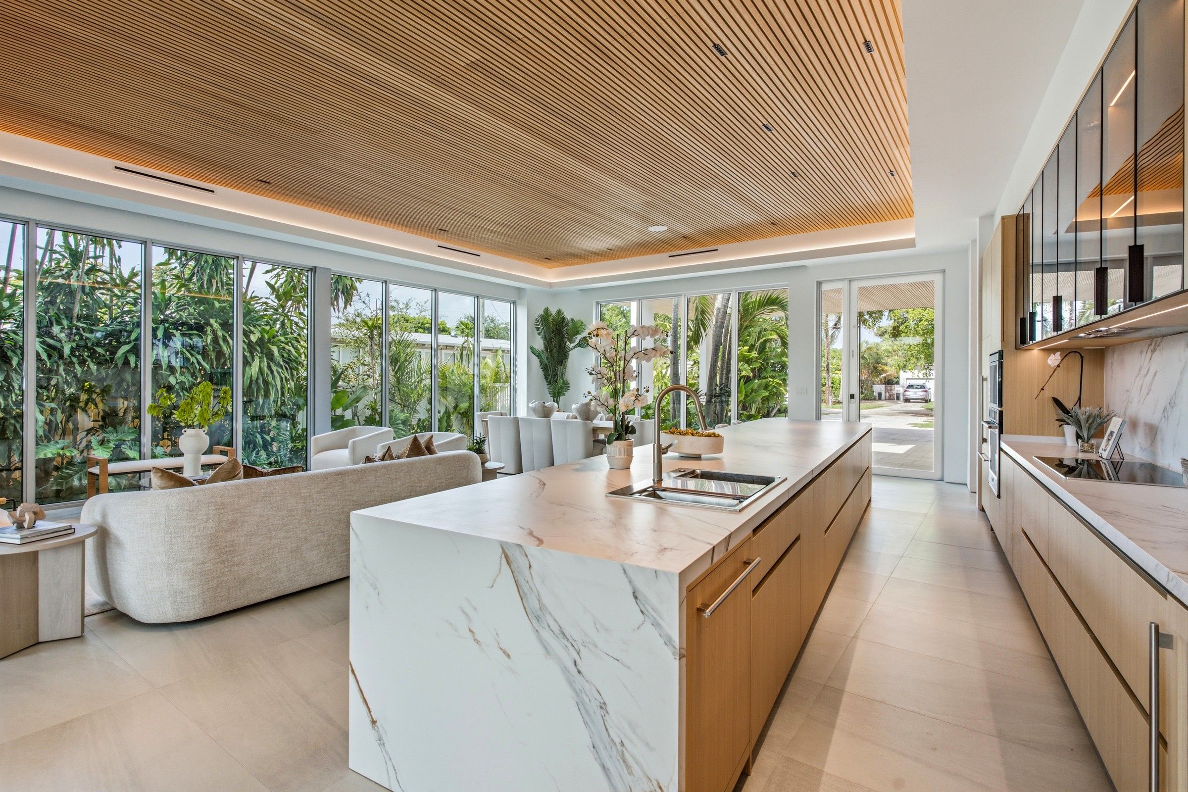  188 Cherokee St, Miami Springs, FL, 33166 - 物件實景