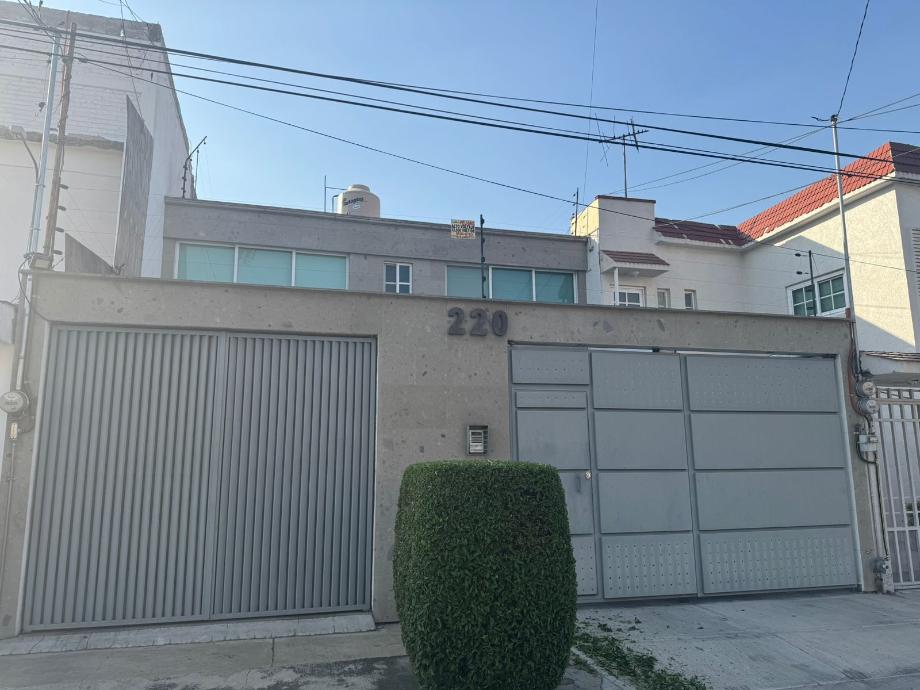 Hacienda de Xajay, Naucalpan de Juárez, Estado de méxico, 53300, Mexico, 2 Bedrooms Bedrooms, ,2 BathroomsBathrooms,Residential,For Sale,Hacienda de Xajay,1671832