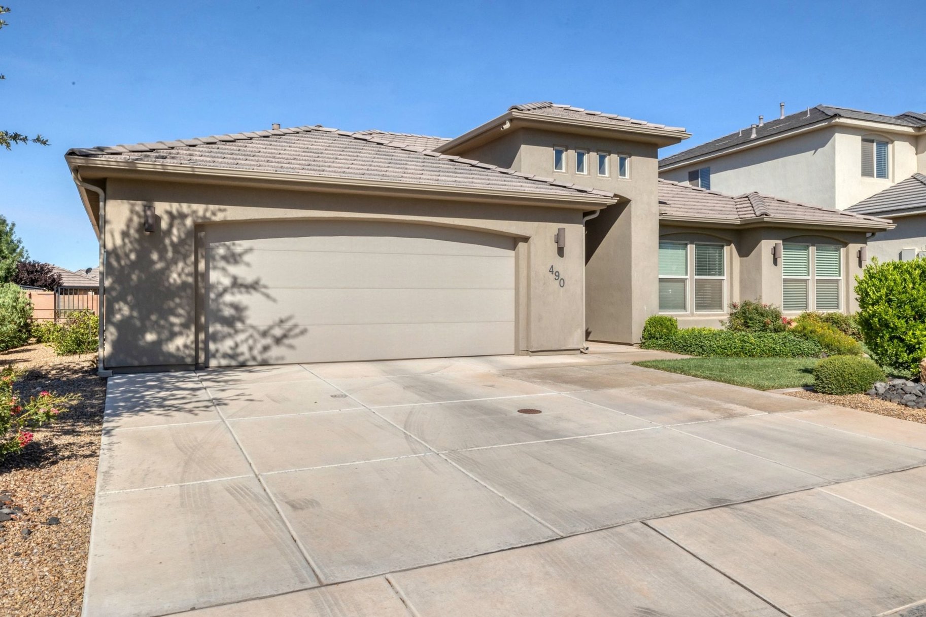  Stylish Single-Level Living with Designer Finishes - 物件實景
