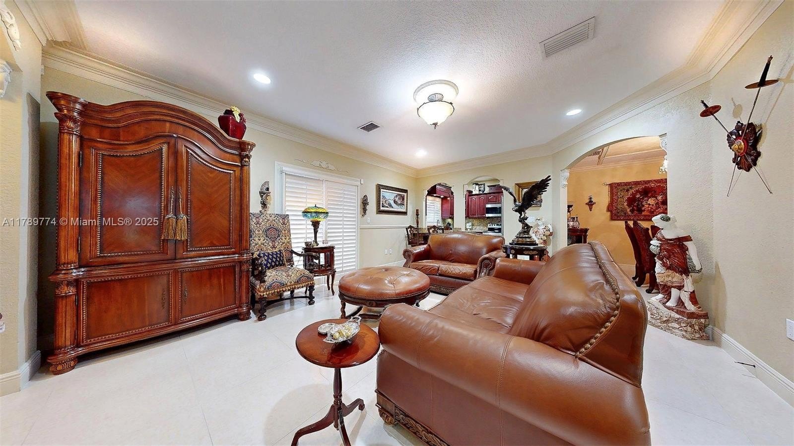 Medley, Florida, 33166, United States, 4 Bedrooms Bedrooms, ,3 BathroomsBathrooms,Residential,For Sale,1944974