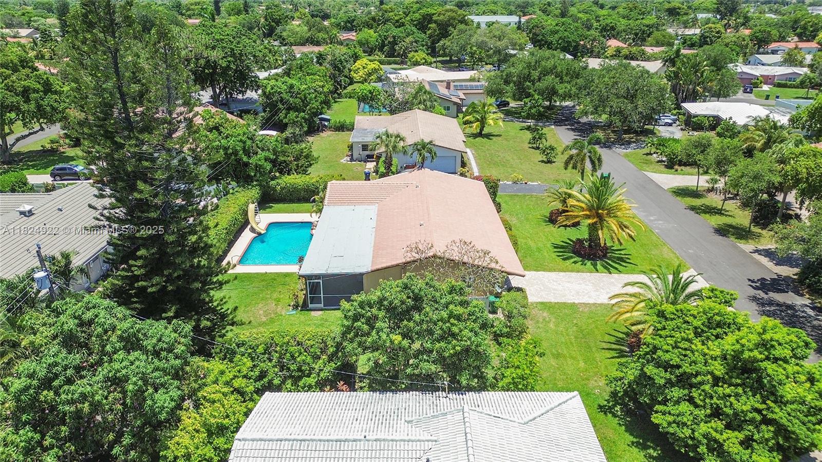 Coral Springs, Florida, 33065, United States, 4 Bedrooms Bedrooms, ,2 BathroomsBathrooms,Residential,For Sale,1866379