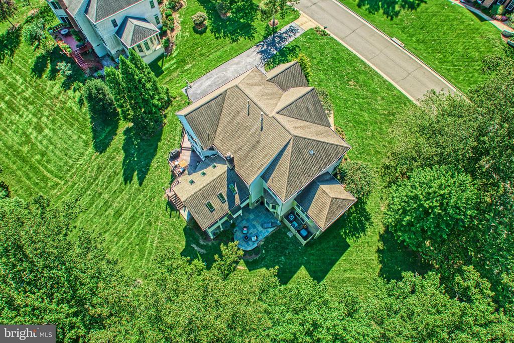 Vienna, Virginia, 22182, United States, 5 Bedrooms Bedrooms, ,6 BathroomsBathrooms,Residential,For Sale,1943879