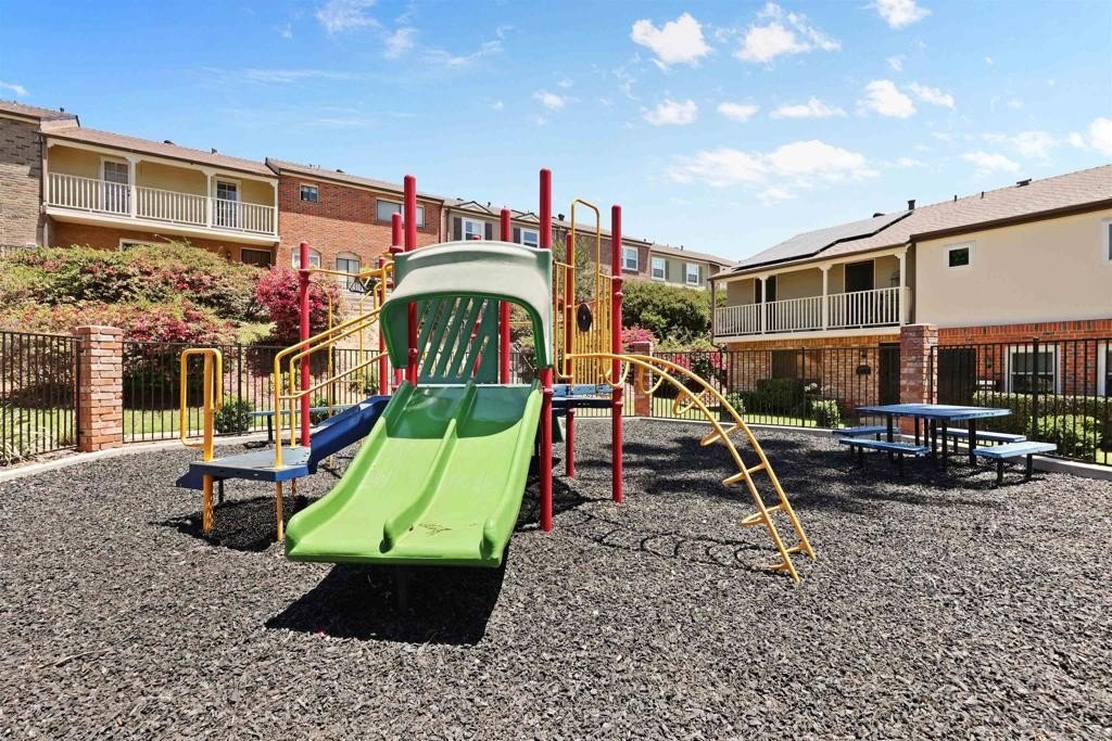 El Cajon, California, 92021, United States, 3 Bedrooms Bedrooms, ,3 BathroomsBathrooms,Residential,For Sale,1924837