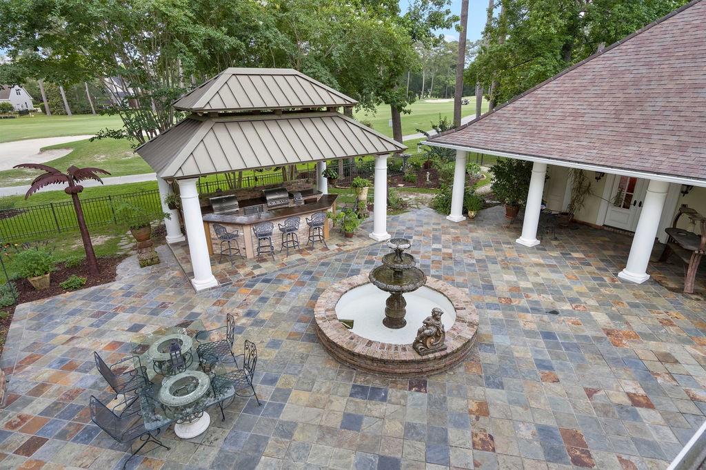 Mandeville, Louisiana, 70471, United States, 4 Bedrooms Bedrooms, ,5 BathroomsBathrooms,Residential,For Sale,1828156
