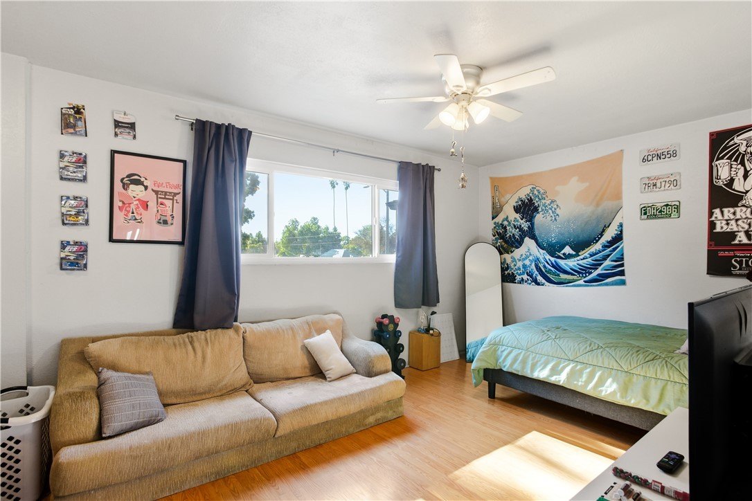 Long Beach, California, 90805, United States, 3 Bedrooms Bedrooms, ,2 BathroomsBathrooms,Residential,For Sale,2011745