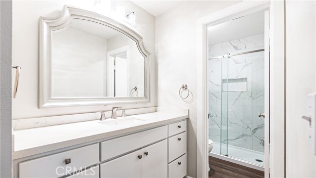 Hollywood Hills, California, 90068, United States, 2 Bedrooms Bedrooms, ,2 BathroomsBathrooms,Residential,For Sale,1981574