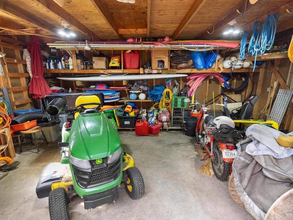 Maple Grove, Minnesota, 55369, United States, 5 Bedrooms Bedrooms, ,1 BathroomBathrooms,Residential,For Sale,1941602