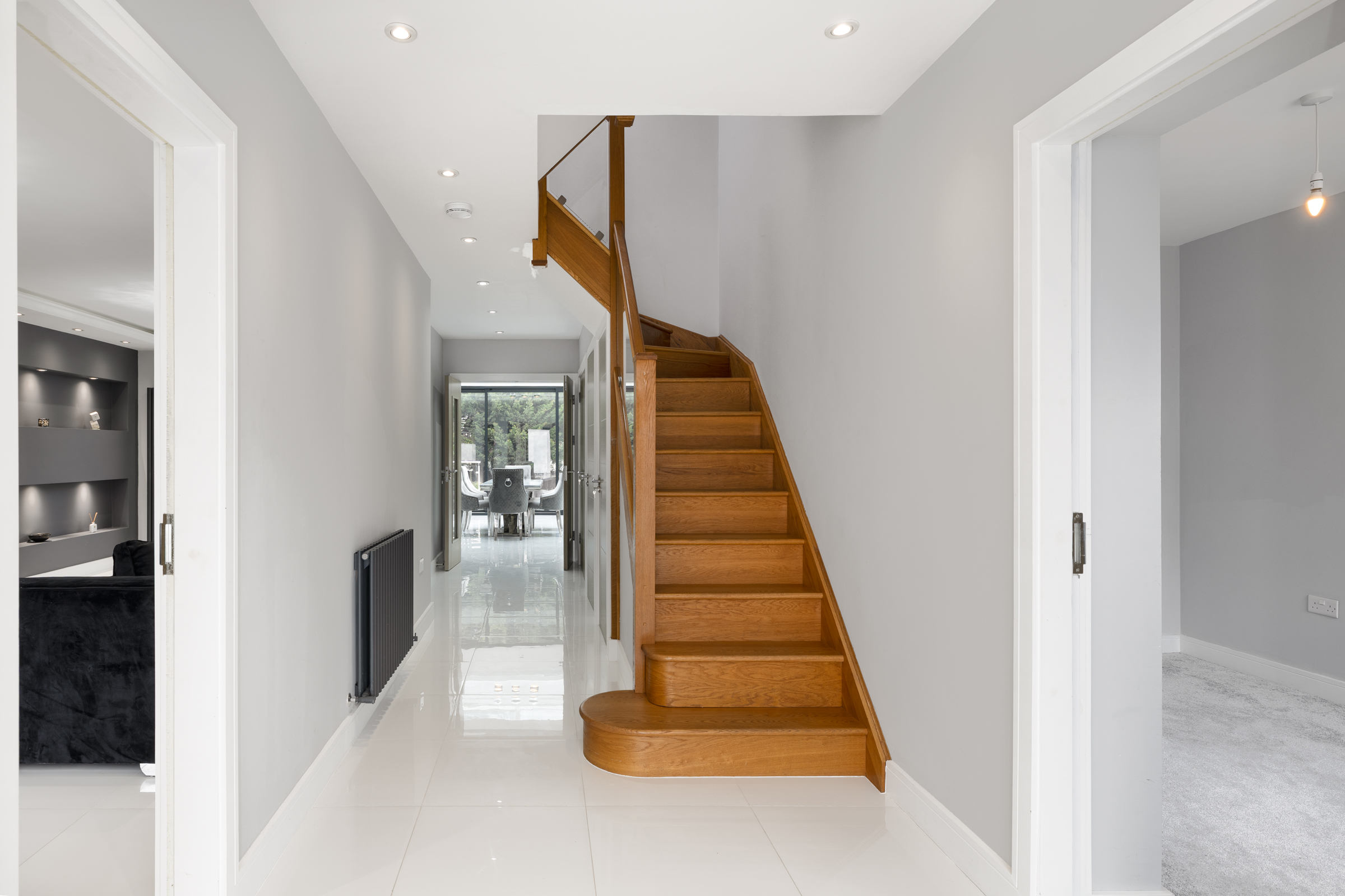  A Detached House with a Generous Garden Between Richmond Park and Wimbledon Comm - 物件實景