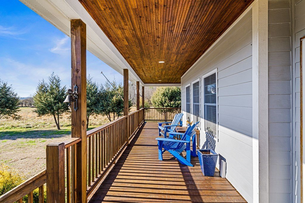 Hayesville, North Carolina, 28904, United States, 3 Bedrooms Bedrooms, ,3 BathroomsBathrooms,Residential,For Sale,2005507