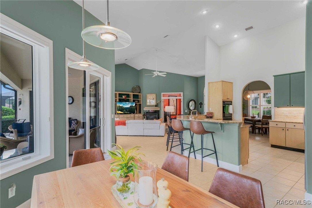 Lecanto, Florida, 34461, United States, 4 Bedrooms Bedrooms, ,3 BathroomsBathrooms,Residential,For Sale,1979266