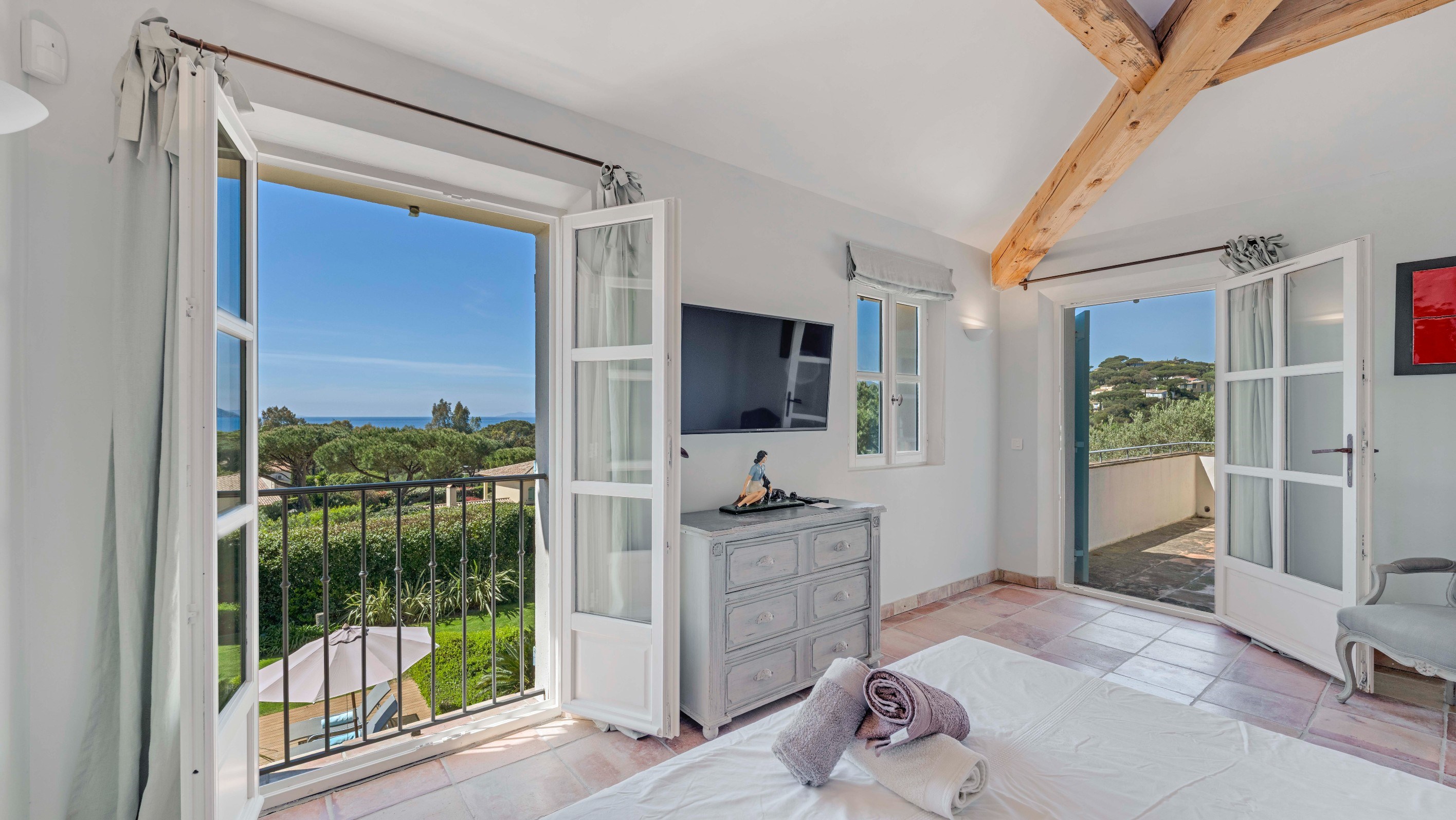  Gigaro property walking distance beach sea view 350 sqm villa 5000 sqm land La … - 物件實景