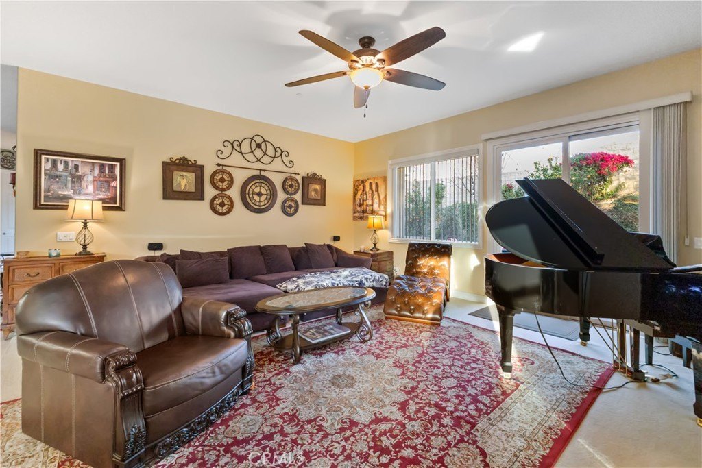 Highland, California, 92346, United States, 5 Bedrooms Bedrooms, ,5 BathroomsBathrooms,Residential,For Sale,1982875