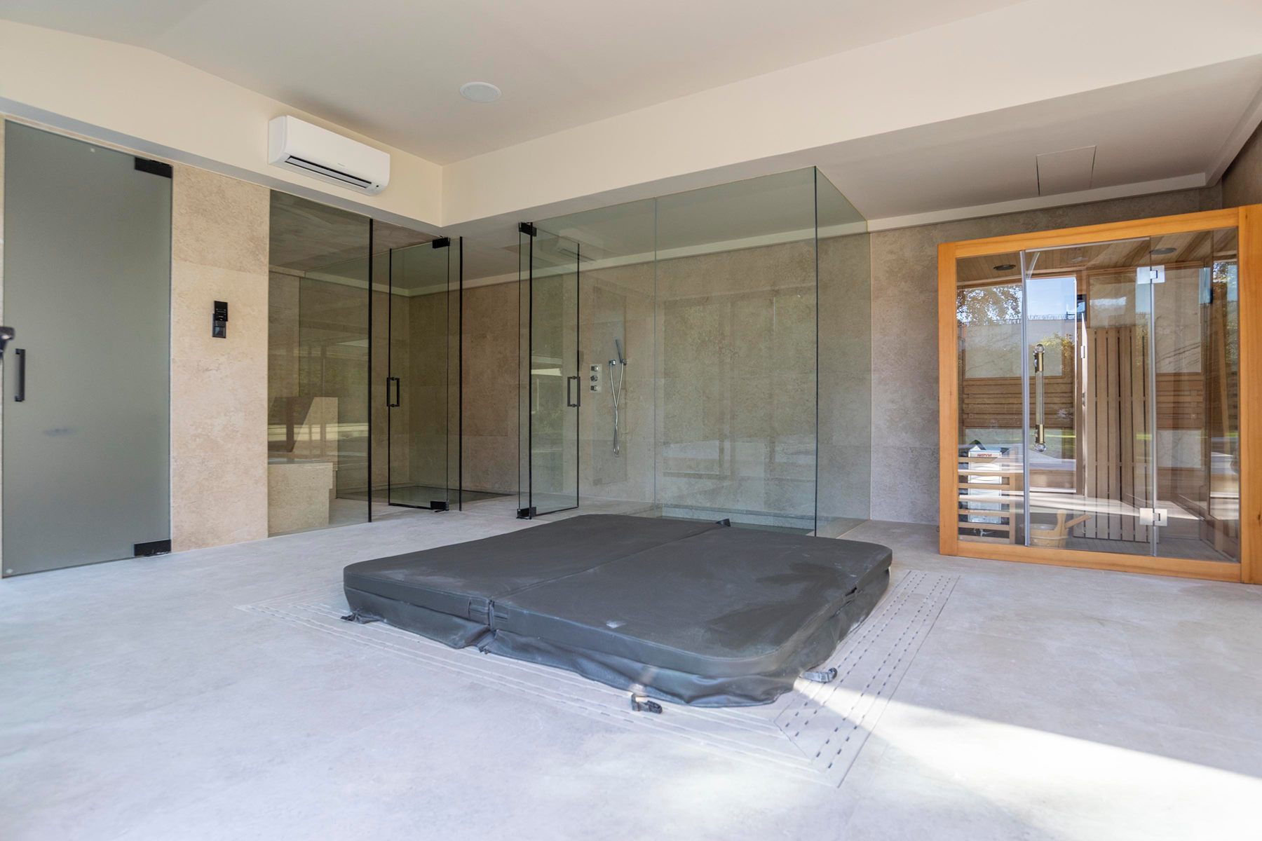  Contemporary villa with exceptional privacy in La Moraleja - 物件實景