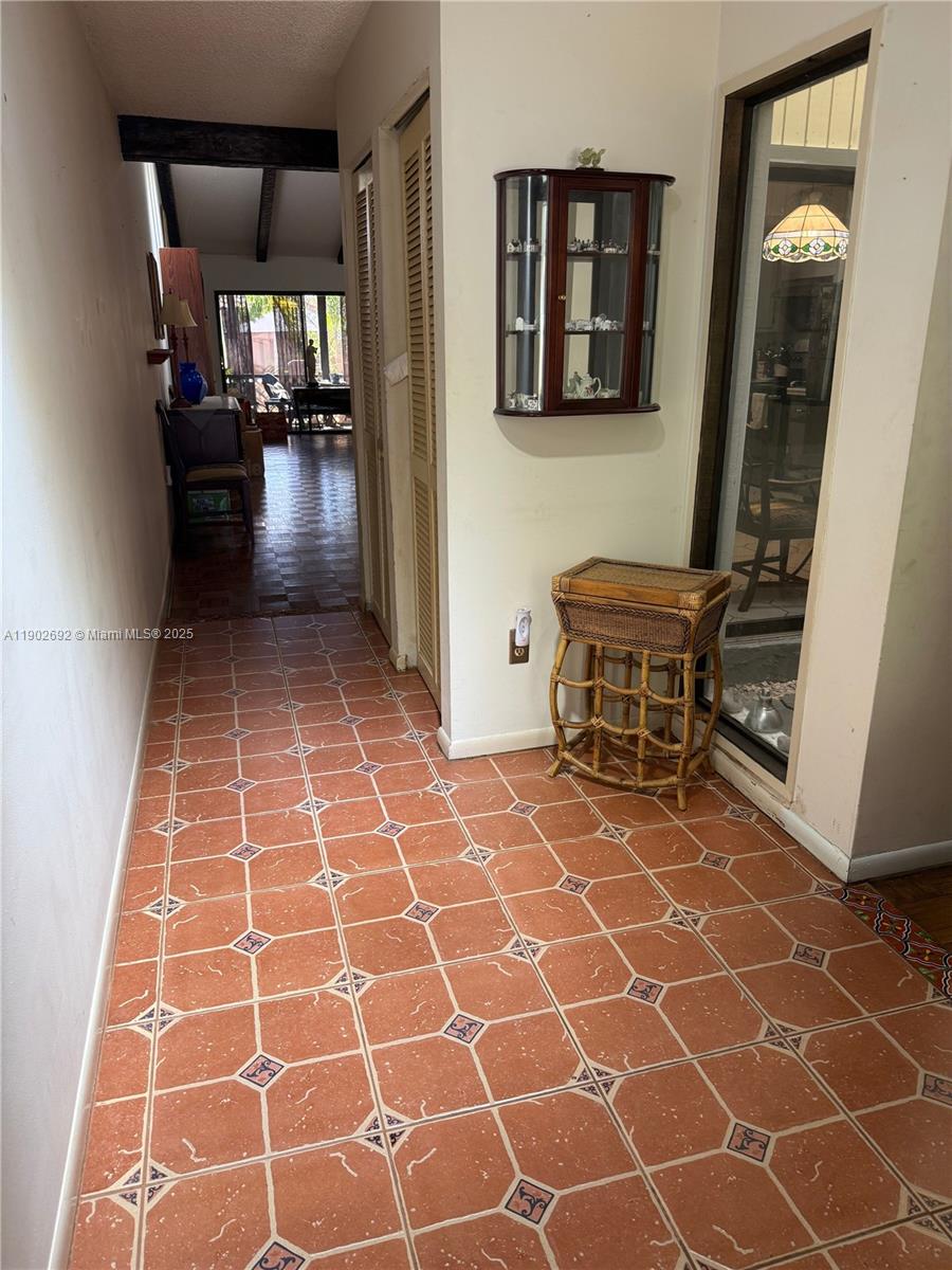 Miami, Florida, 33173, United States, 3 Bedrooms Bedrooms, ,2 BathroomsBathrooms,Residential,For Sale,1970487