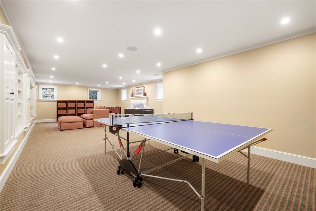 Wellesley, Massachusetts, 02481, United States, 6 Bedrooms Bedrooms, ,11 BathroomsBathrooms,Residential,For Sale,1941587