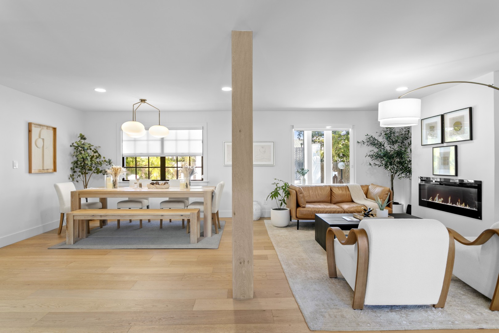 Tampa, Florida, 33629, United States, 4 Bedrooms Bedrooms, ,5 BathroomsBathrooms,Residential,For Sale,2010401