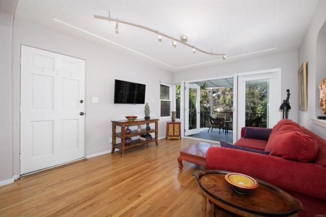 San Diego, California, 92116, United States, 3 Bedrooms Bedrooms, ,2 BathroomsBathrooms,Residential,For Sale,1943904