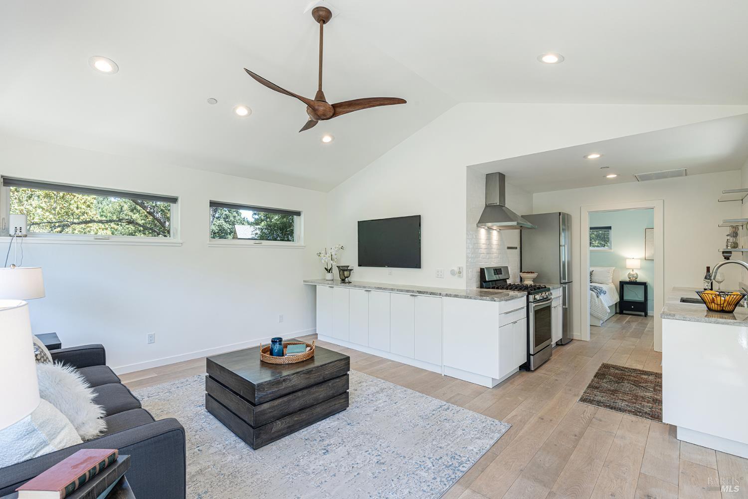 Glen Ellen, California, 95442, United States, 4 Bedrooms Bedrooms, ,3 BathroomsBathrooms,Residential,For Sale,1904205