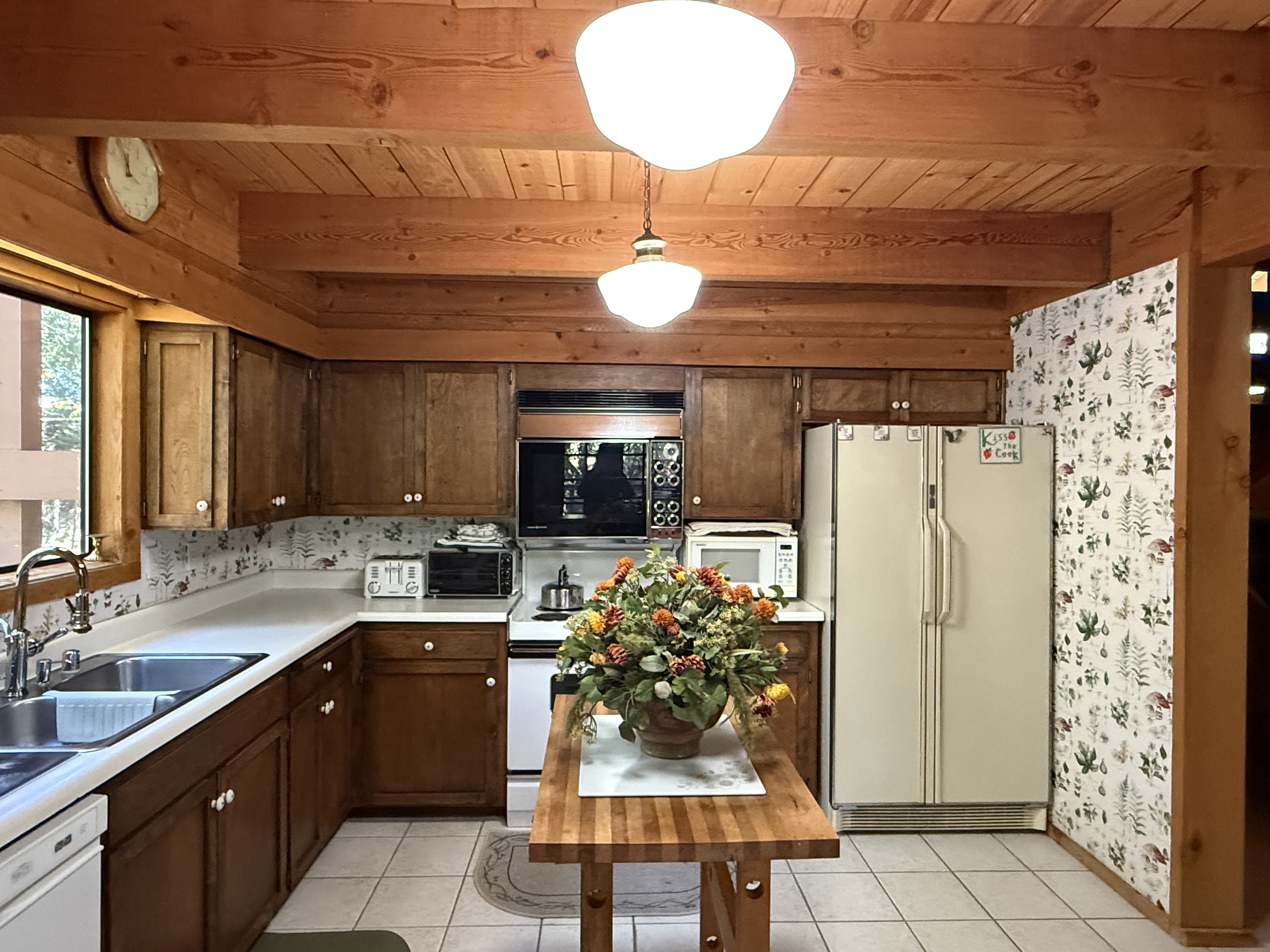 Mariposa, California, 95338, United States, 3 Bedrooms Bedrooms, ,3 BathroomsBathrooms,Residential,For Sale,1973787