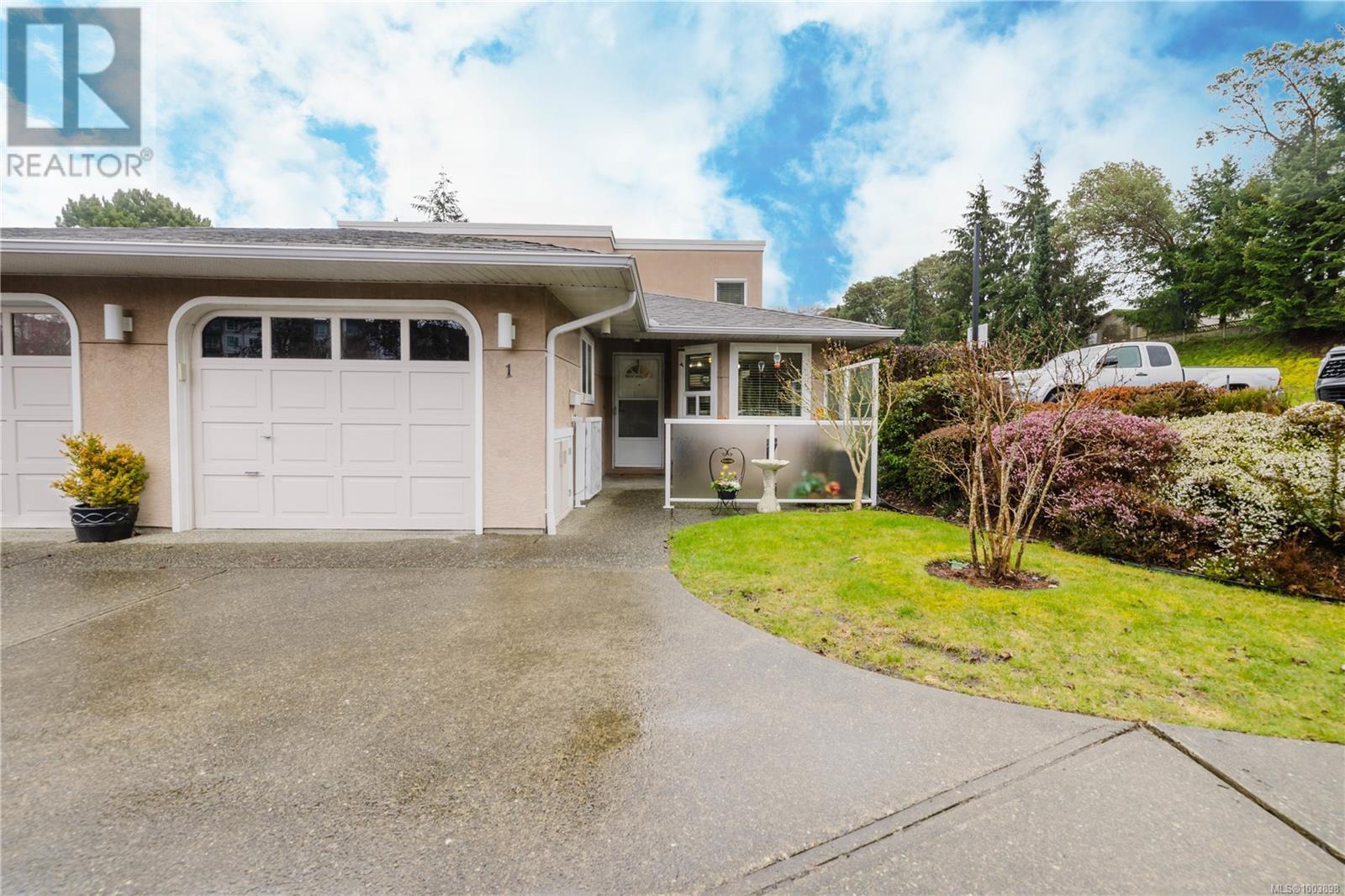 COLWOOD, British Columbia, V9B 5P8, CA, 2 Bedrooms Bedrooms, ,3 BathroomsBathrooms,Residential,For Sale,1913272