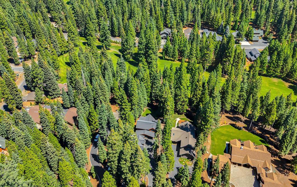 Lake Almanor West, California, 96020, United States, 4 Bedrooms Bedrooms, ,4 BathroomsBathrooms,Residential,For Sale,1907514