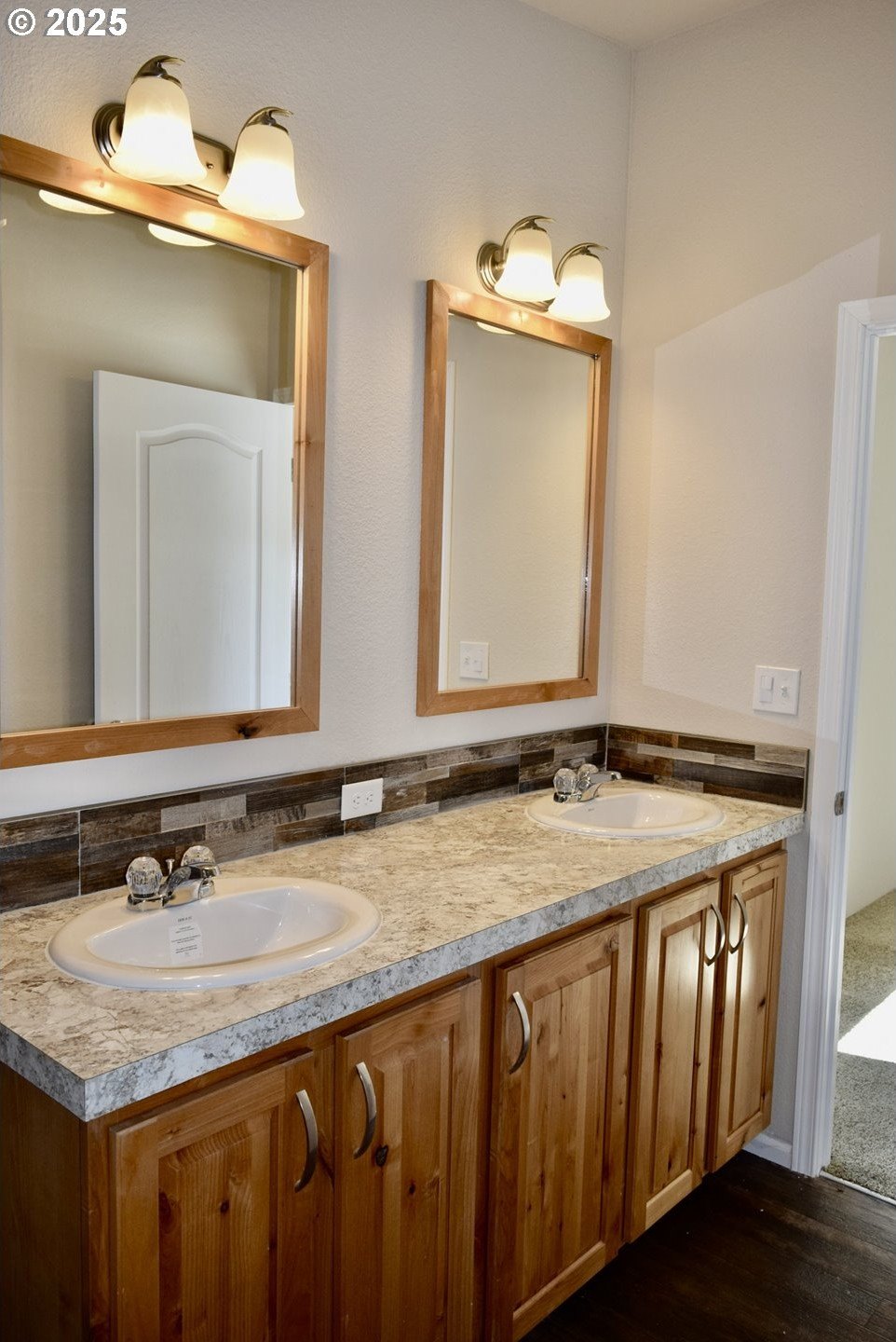 Gold Beach, Oregon, 97444, United States, 3 Bedrooms Bedrooms, ,2 BathroomsBathrooms,Residential,For Sale,1983630