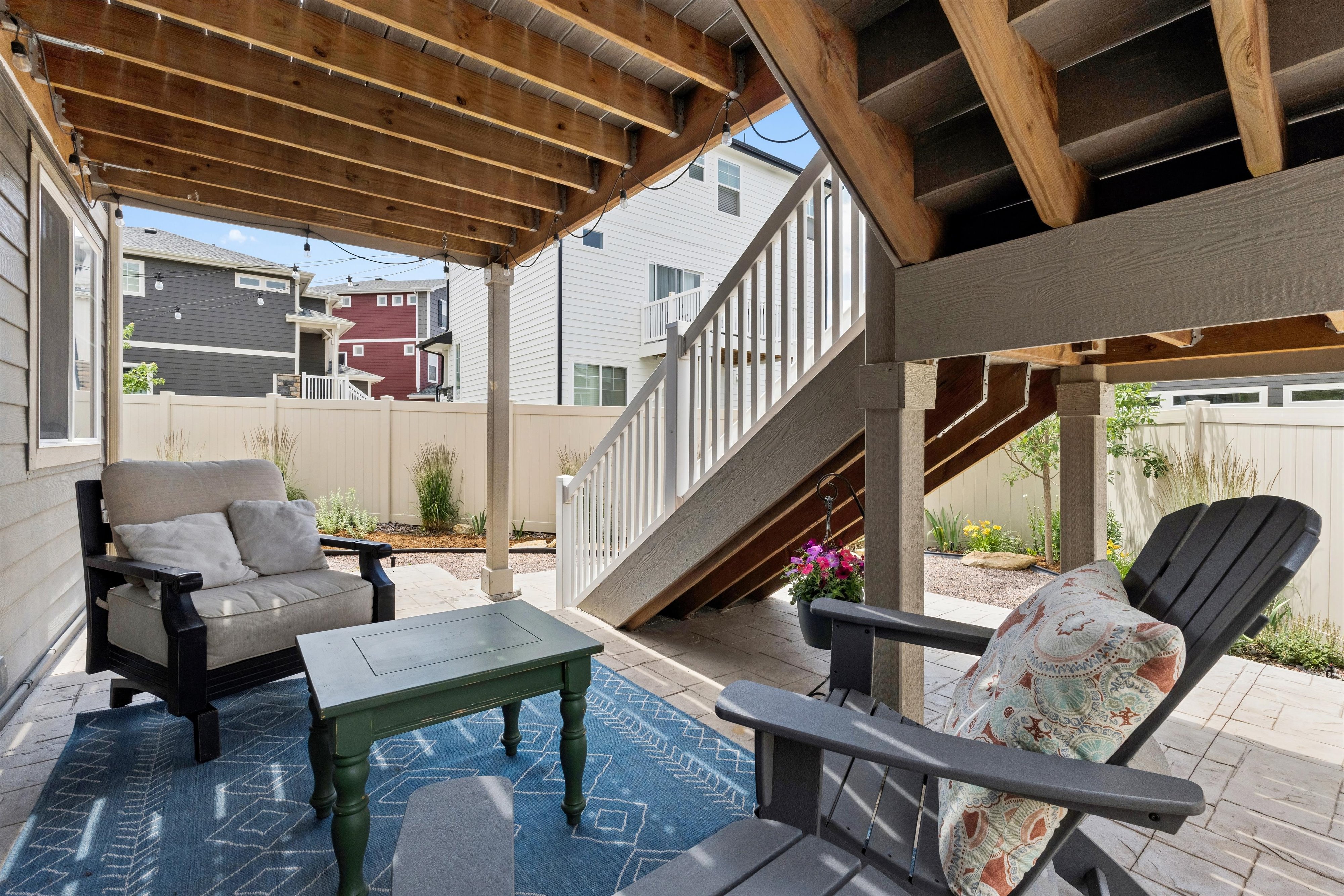  Highly Sought-after Volante Model Carriage House in Erie Highlands - 物件實景