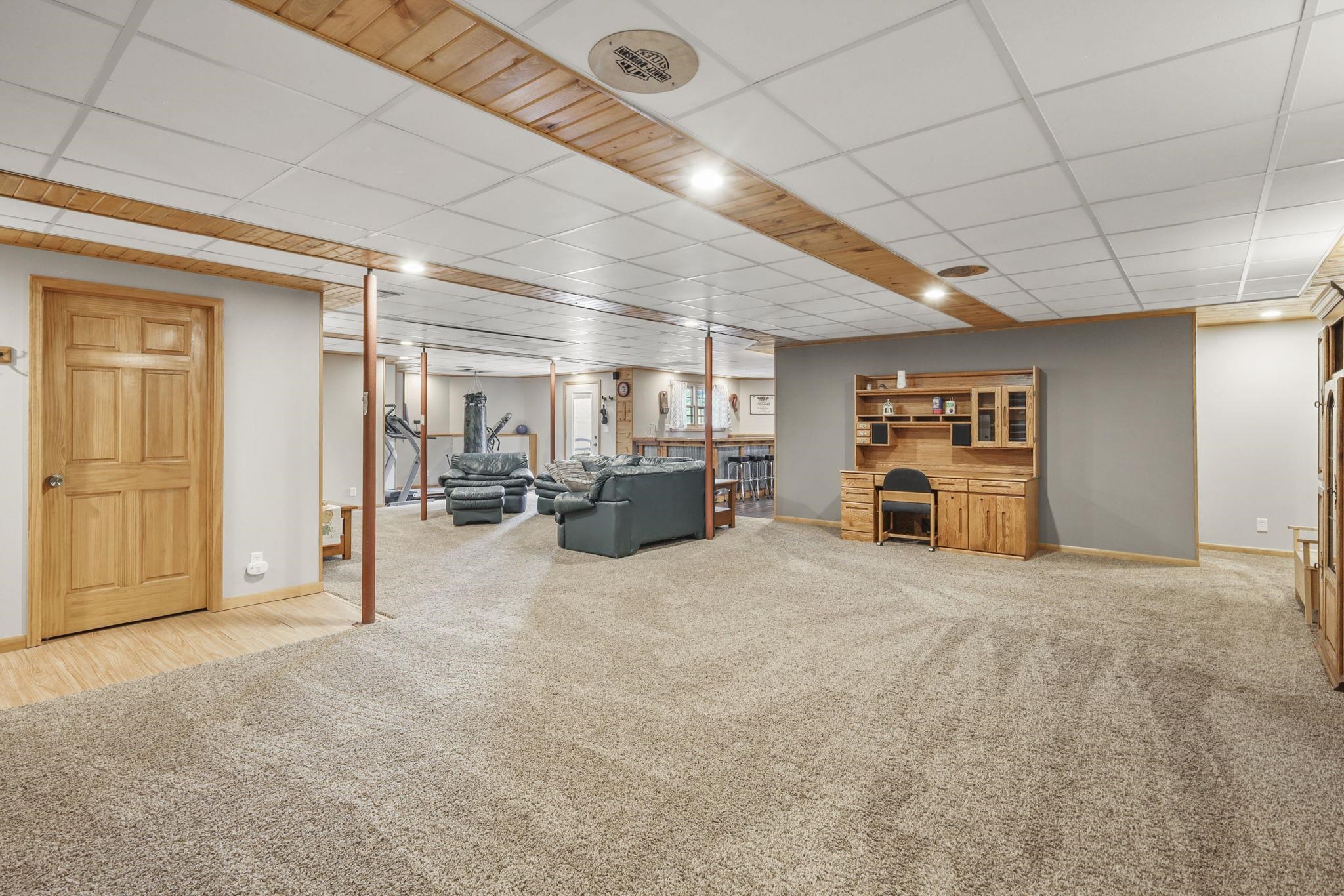 Barneveld, Wisconsin, 53507, United States, 3 Bedrooms Bedrooms, ,4 BathroomsBathrooms,Residential,For Sale,1986114