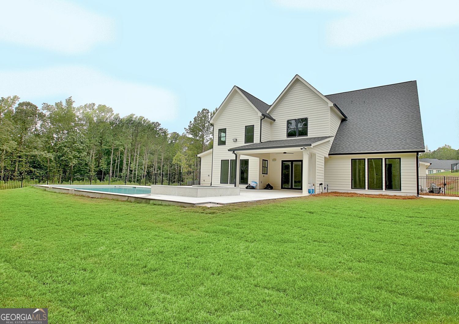 Tyrone, Georgia, 30290, United States, 6 Bedrooms Bedrooms, ,6 BathroomsBathrooms,Residential,For Sale,1859039