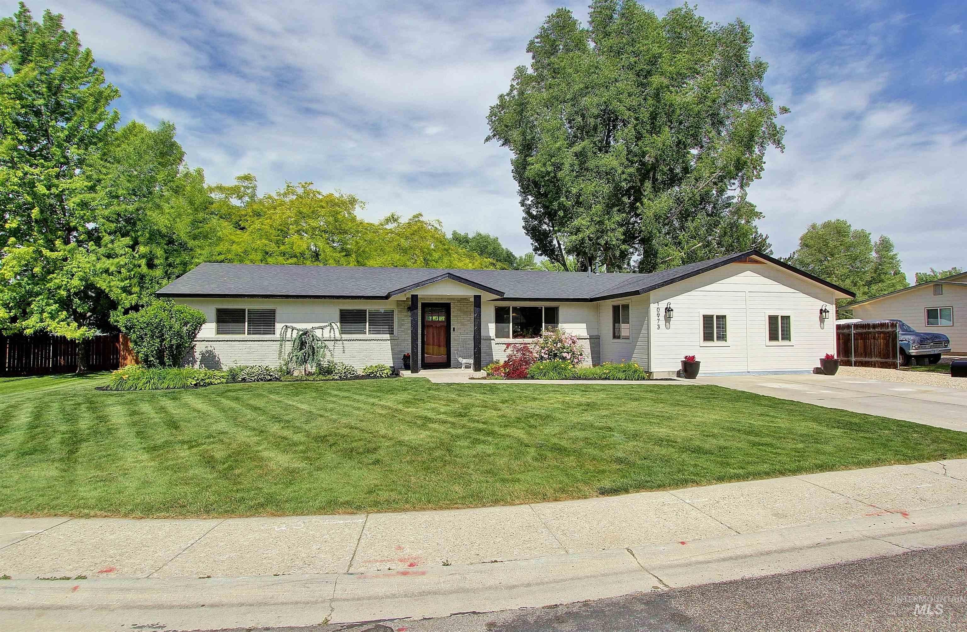 10973 Mohawk Pl, Boise, Idaho, 83709, United States, 5 Bedrooms Bedrooms, ,2 BathroomsBathrooms,Residential,For Sale,10973 Mohawk Pl,1434225