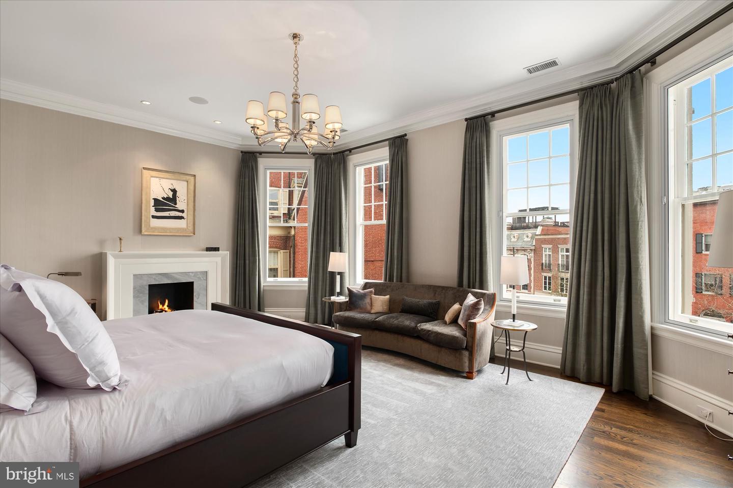 Washington, District of Columbia, 20008, United States, 6 Bedrooms Bedrooms, ,8 BathroomsBathrooms,Residential,For Sale,1807338