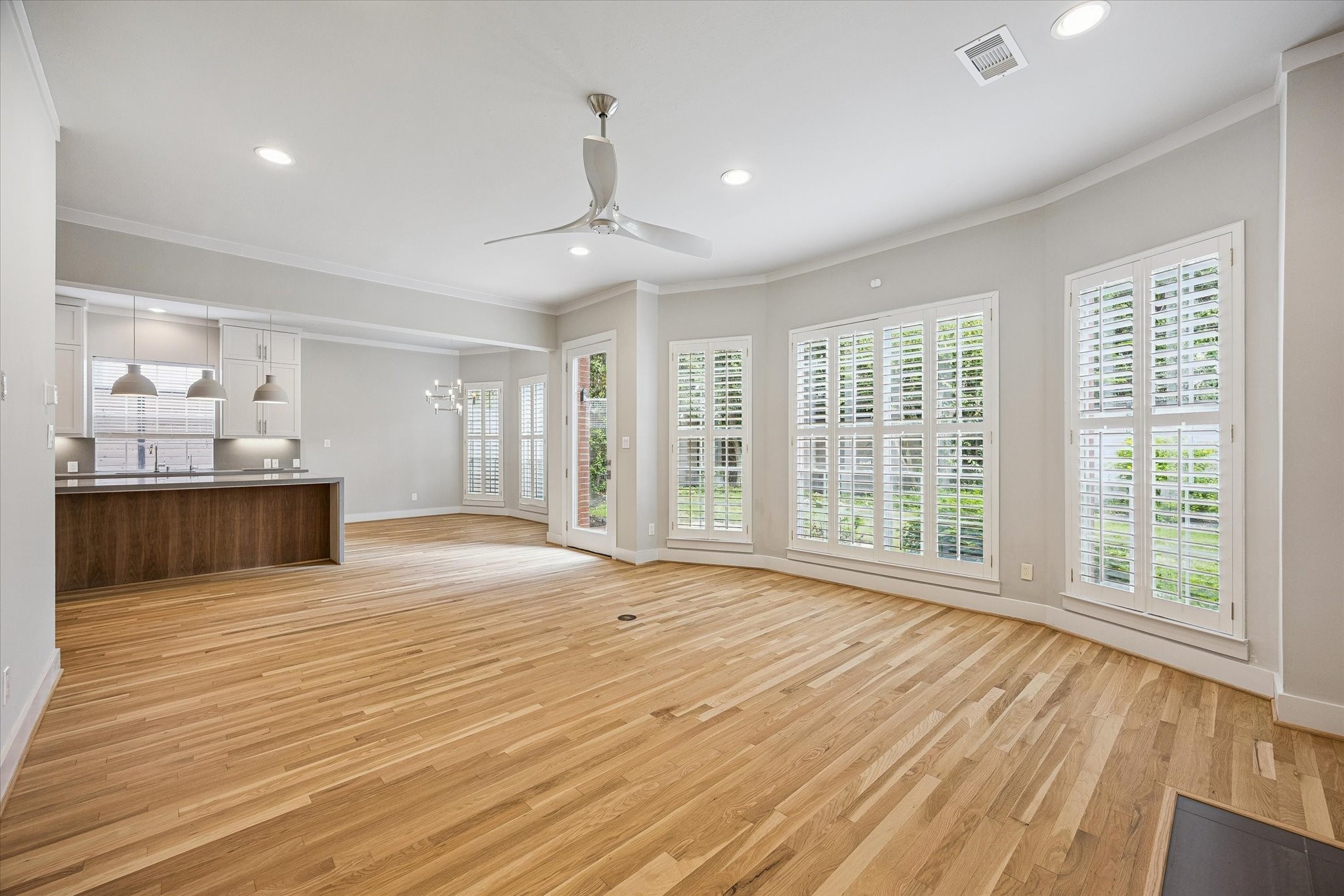  2514 Mcclendon Street - 物件實景
