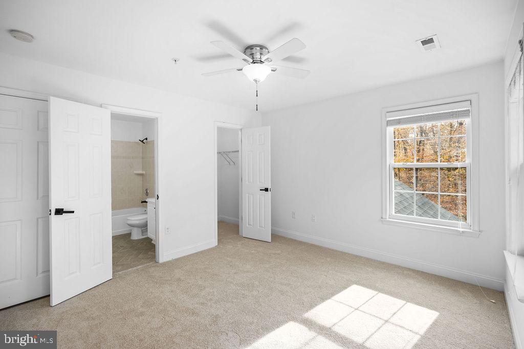 Upper Marlboro, Maryland, 20772, United States, 5 Bedrooms Bedrooms, ,4 BathroomsBathrooms,Residential,For Sale,1988890