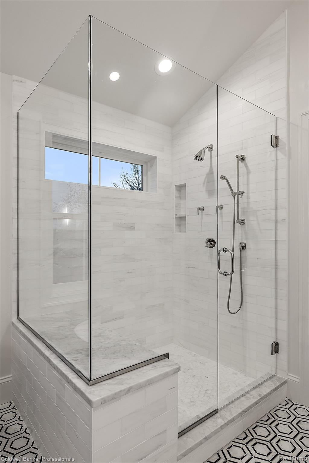 Plymouth, Michigan, 48170, United States, 4 Bedrooms Bedrooms, ,4 BathroomsBathrooms,Residential,For Sale,1986255