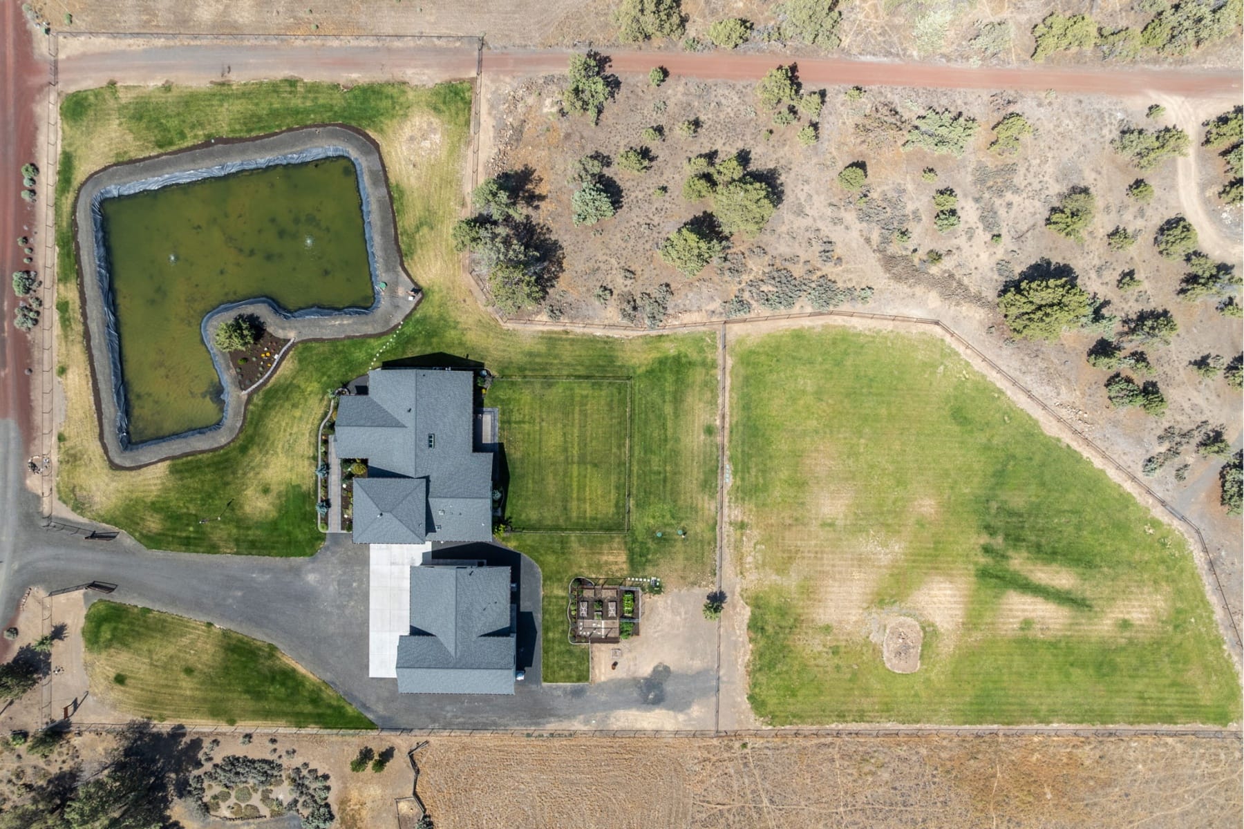  3645 NE Xenolith Street Terrebonne, OR 97760 - 物件實景