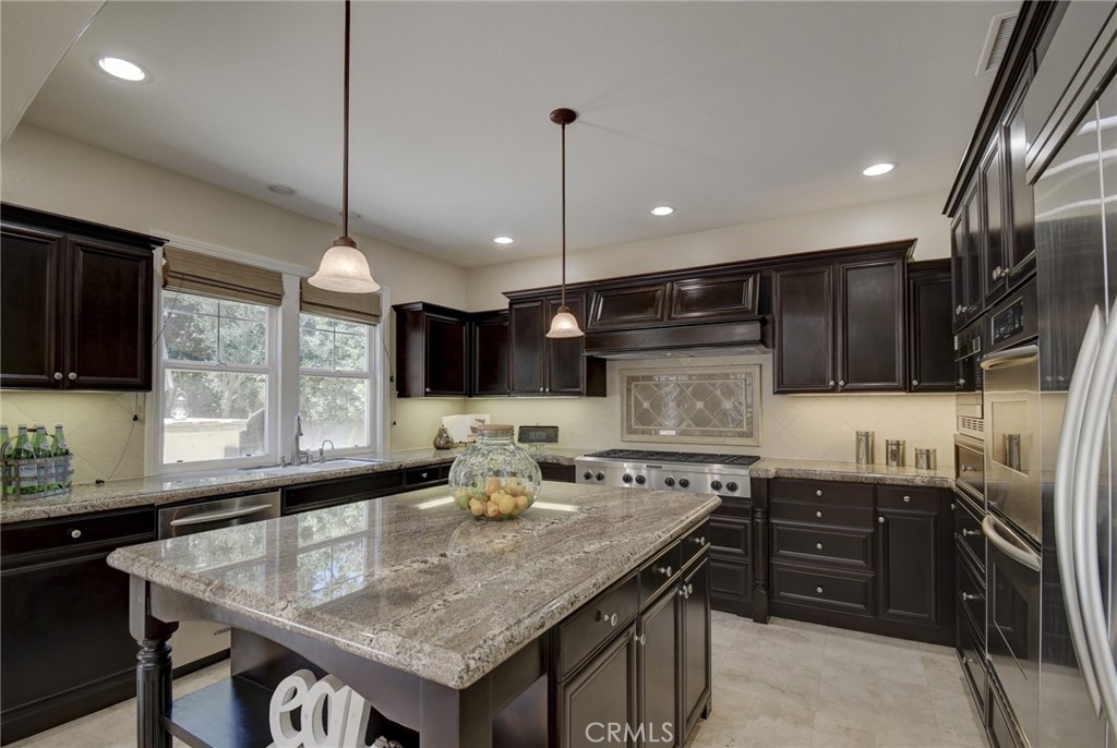 Irvine, California, 92620, United States, 5 Bedrooms Bedrooms, ,4 BathroomsBathrooms,Residential,For Sale,1883702