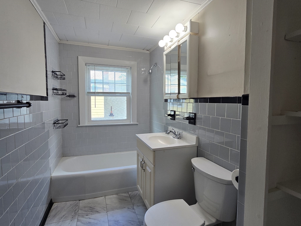 Cambridge, Massachusetts, 02138, United States, 6 Bedrooms Bedrooms, ,3 BathroomsBathrooms,Residential,For Sale,2000907