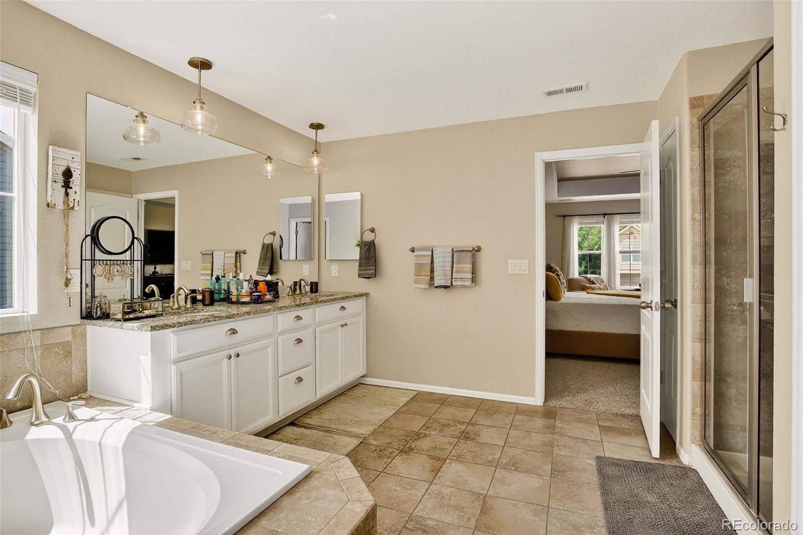 Thornton, Colorado, 80602, United States, 5 Bedrooms Bedrooms, ,4 BathroomsBathrooms,Residential,For Sale,1903900