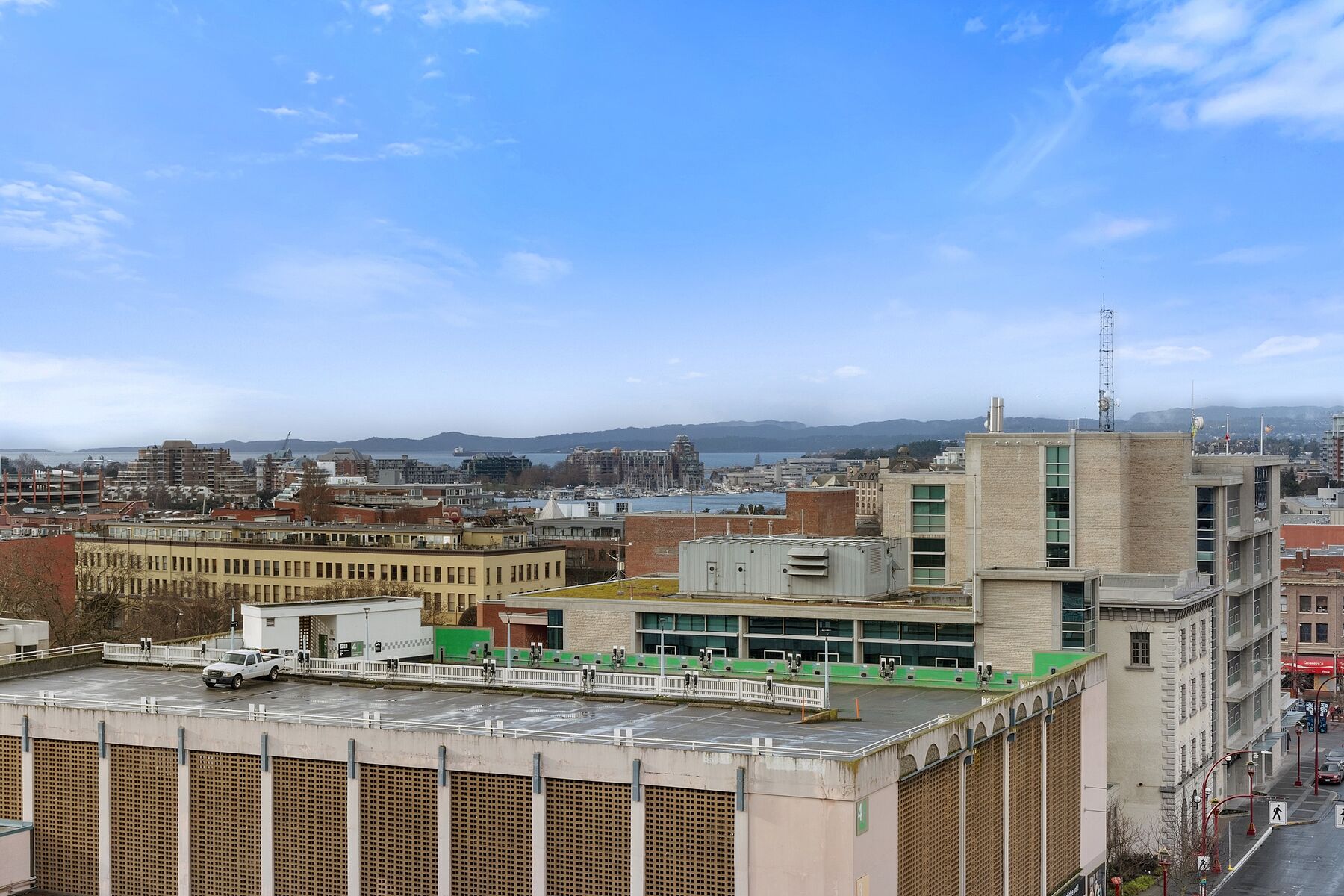  Bright Airy Condo - 物件實景