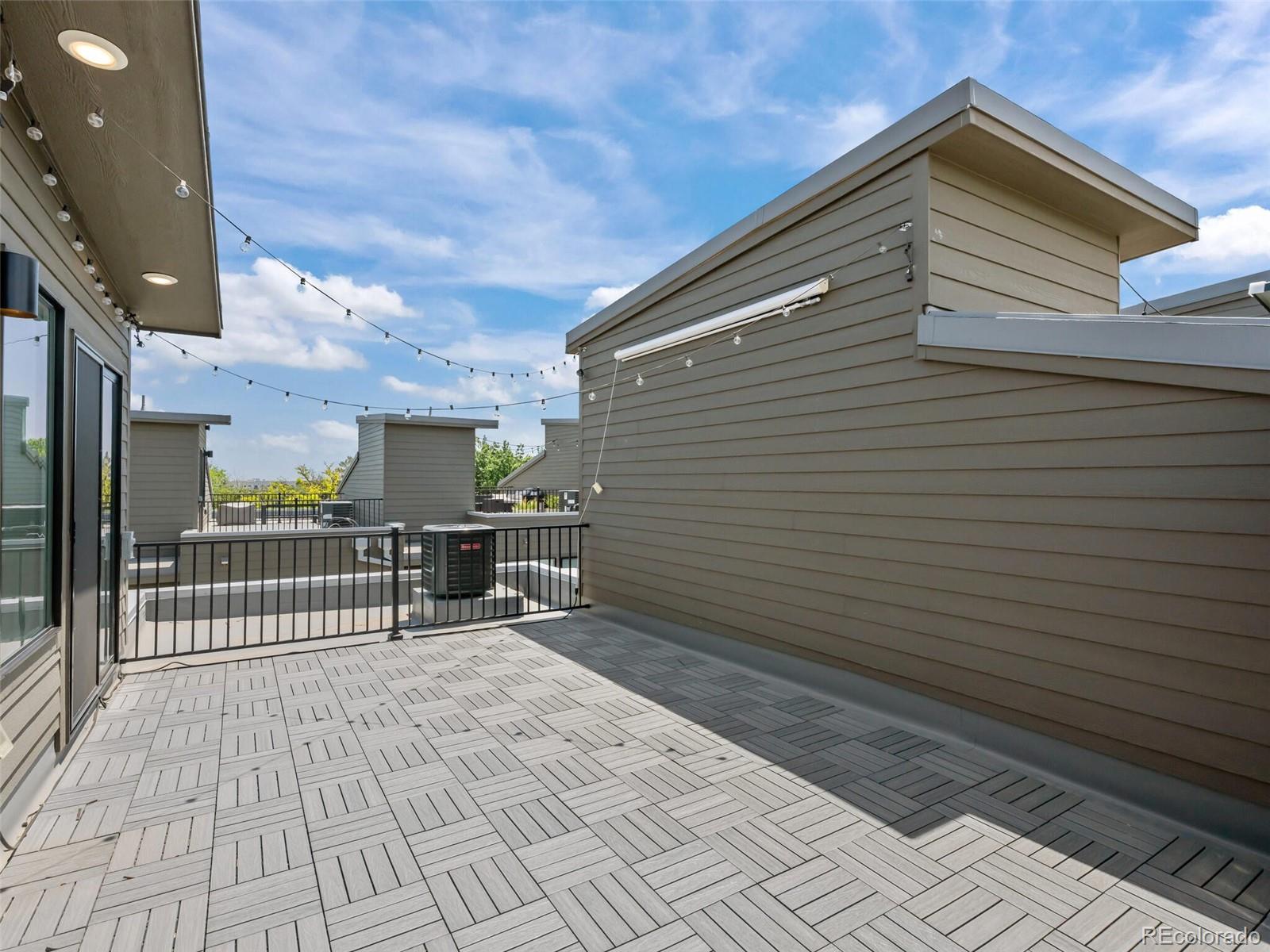 Lakewood, Colorado, 80214, United States, 3 Bedrooms Bedrooms, ,3 BathroomsBathrooms,Residential,For Sale,1866622