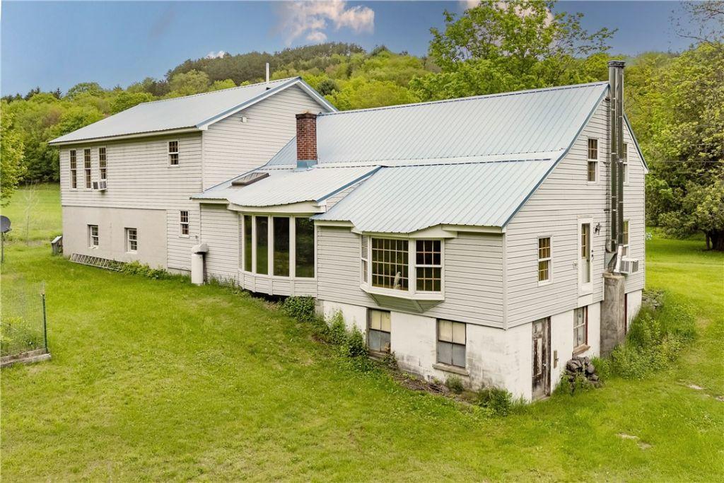 Garrattsville, New York, 13342, United States, 3 Bedrooms Bedrooms, ,2 BathroomsBathrooms,Residential,For Sale,1826941